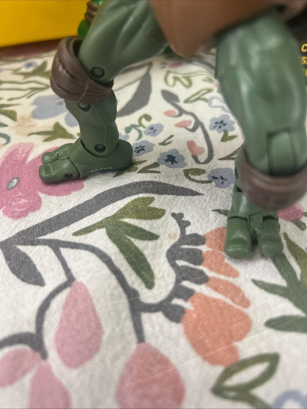 Playmates Toys Teenage Mutant Ninja Turtles Classic Collection Michelangelo, 7in